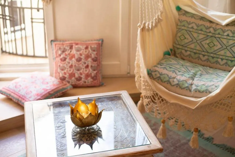 Bohemian Dream Peaceful Oasis Downtown Apartment Warsaw
